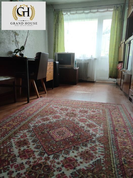 Продам 1 кімнатну квартиру на Ак. Корольова 2й поверх