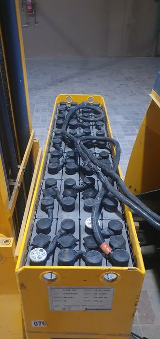 Річ трак, штабелер, навантажувач, JUNGHEINRICH ETV214.