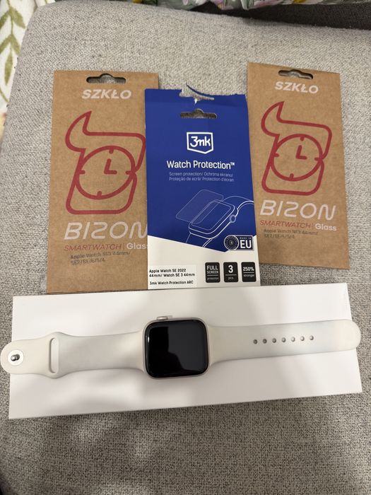 Apple Watch SE 3,  44mm GPS , + dodatki