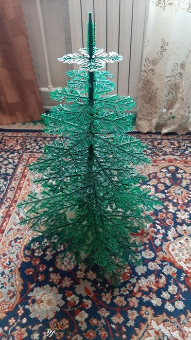 Штучна ялинка розбірна