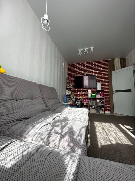 Оренда квартири з гардеробом . Газове опалення