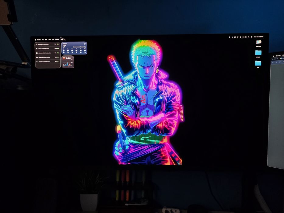 Monitor OLED 4K 165Hz Gigabyte com 2 anos e meio de grantia