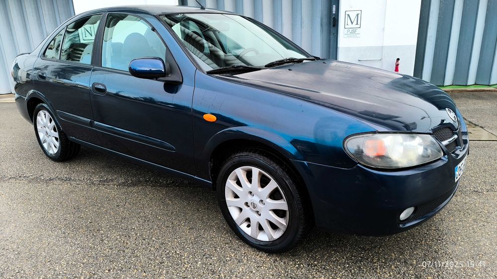Nissan Almera 1.5 AC e em muito bom estado geral