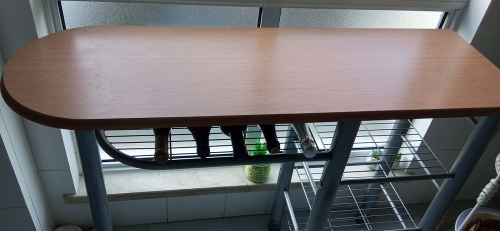 Mesa de apoio a cozinha