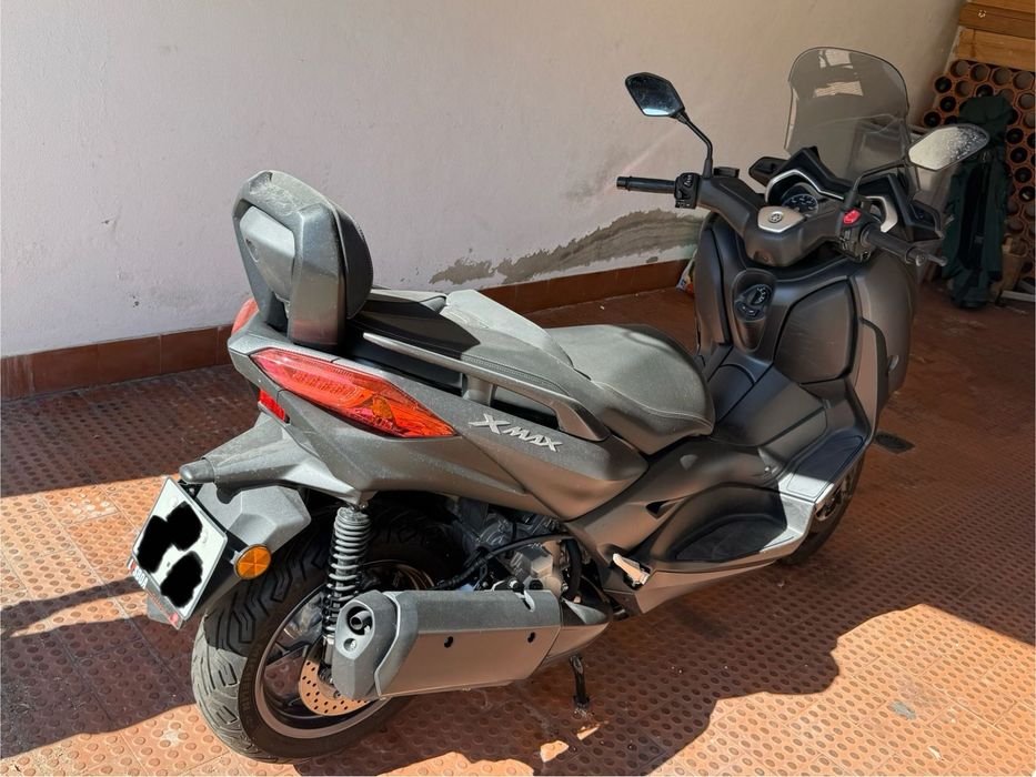 Yamaha X-Max