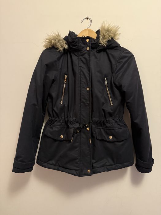 Casaco kispo com capuz