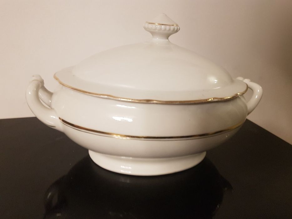 Vintage PRL Ćmielow , waza porcelana