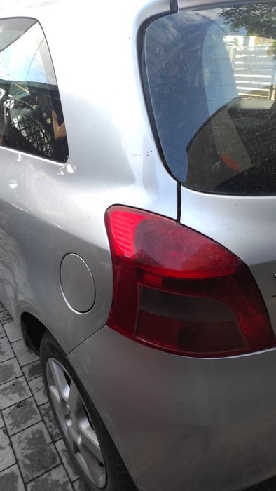 Toyota Yaris w całości