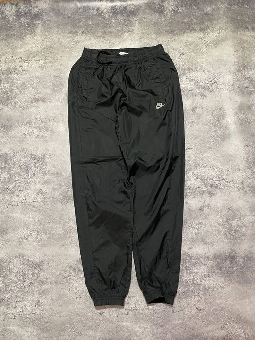 Спортивные штаны Nike