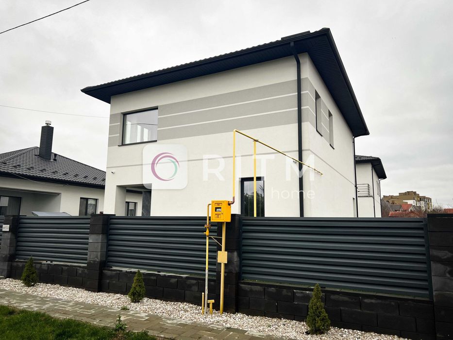 Продається сучасний будинок з ремонтом та повним укомплектуванням!!