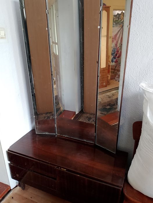 Трюмо стан як на фото.