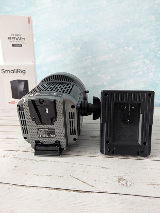 Ulanzi VL-120Bi 120 Вт — студійне світло, готові комплекти