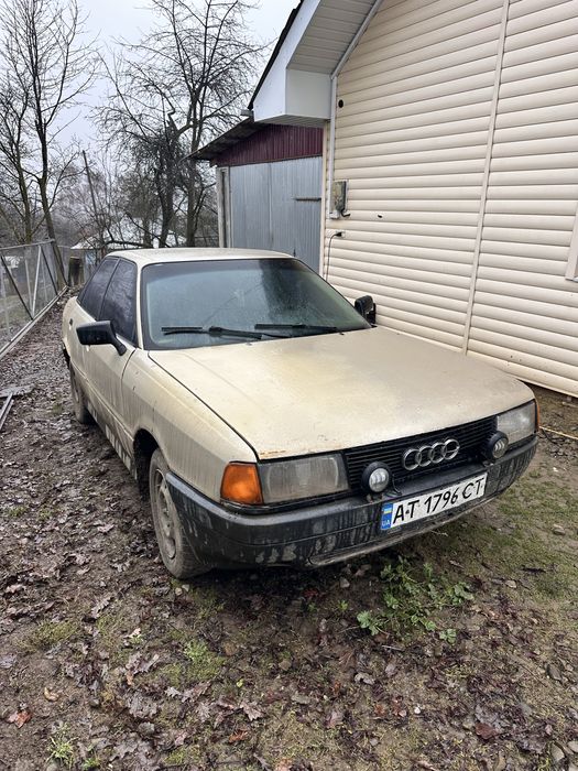 Ауді 80 1.8 на повному ходу