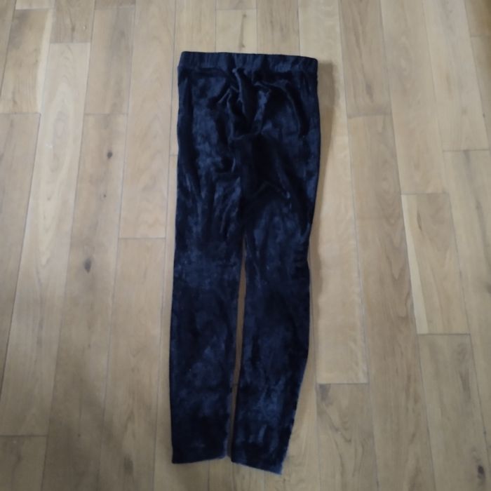 Leginsy damskie czarne