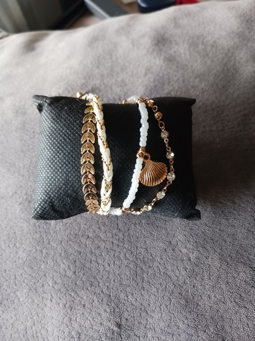 Conjunto de 4 lindas pulseiras de  tornozelo