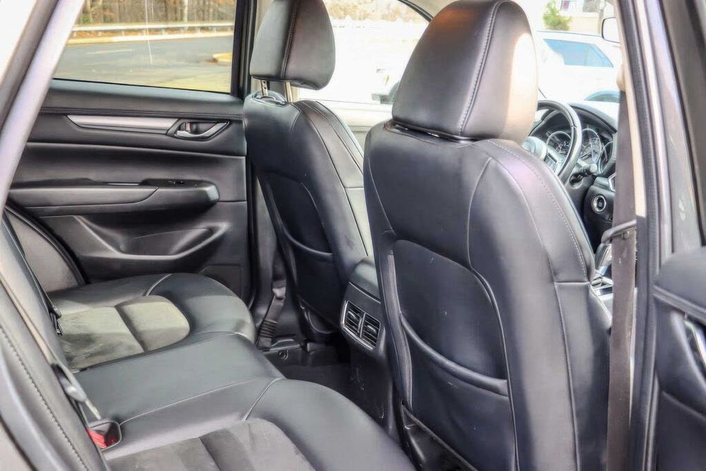 Mazda CX-5 Touring      2018