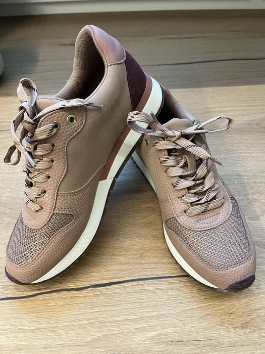 Adidasy brudny róż