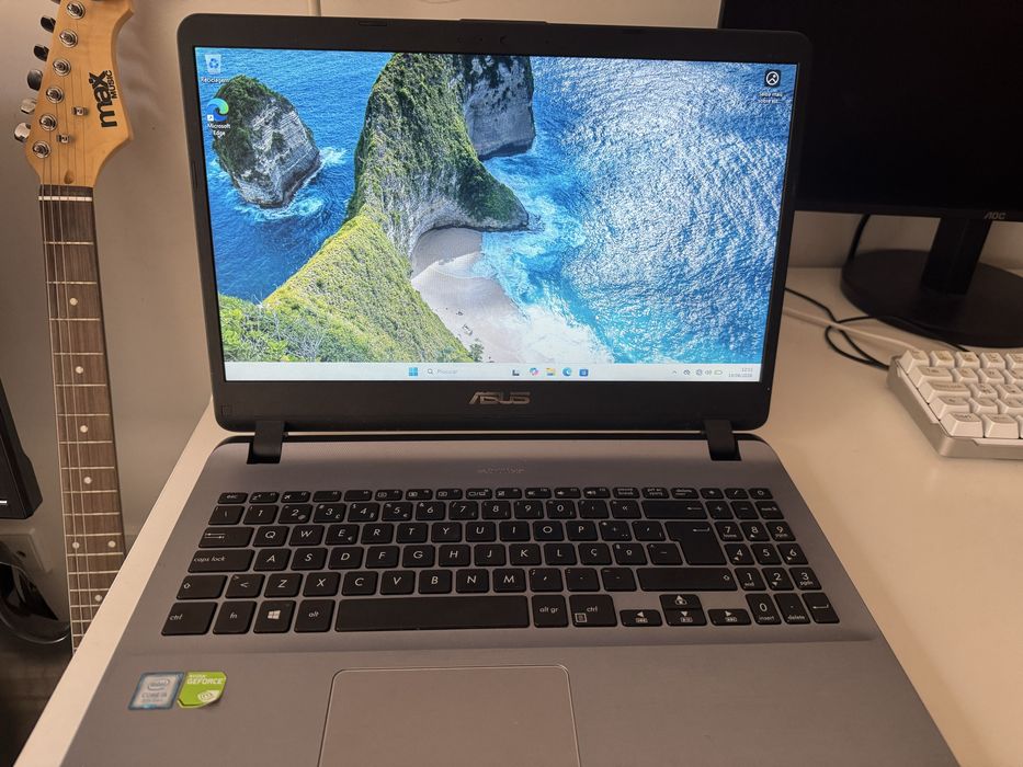*Desconto preço* Asus VivoBook 15_Laptop X507UBR