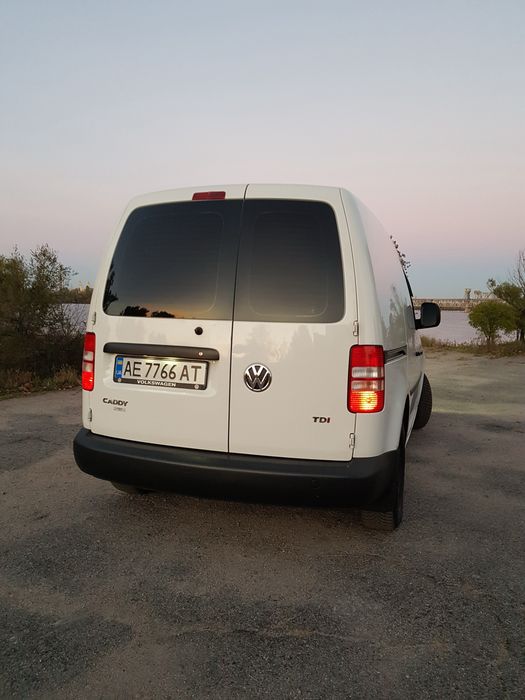 volkswagen caddy 2011 1.6 дизель