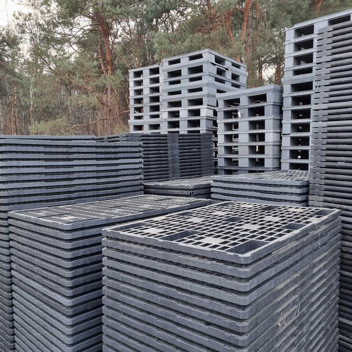 Palety plastikowe 120x80 cm paleta