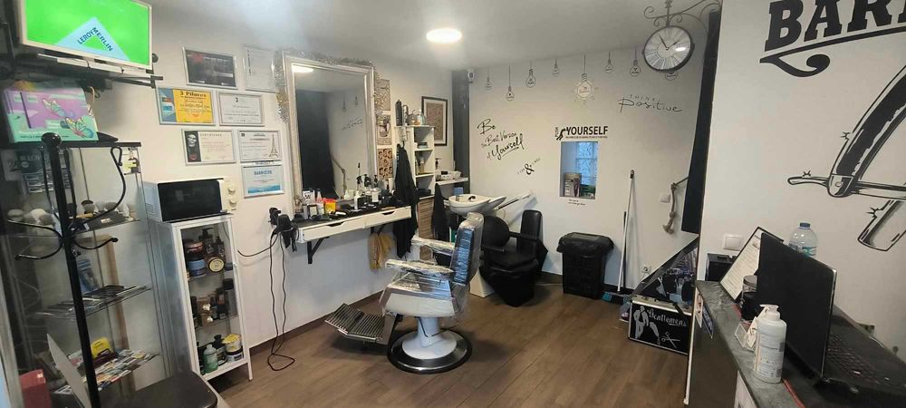 Barbearia trespasse  faturação, clientes fixos.