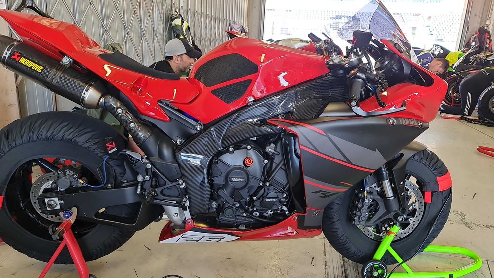 Yamaha YZF R1 crossplane