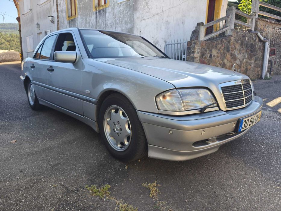 Mercedes-Benz C 250 — fotografia 2