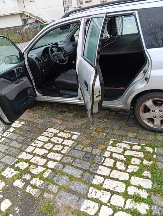 Carrinha Mitsubishi Space Cargo