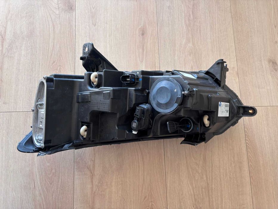 Lampy przednie Dacia Jogger ,2025r