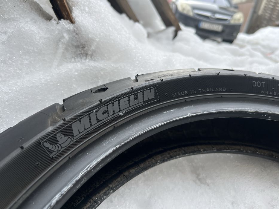 Мотошина Michelin 130/70/18 Harley Davidson