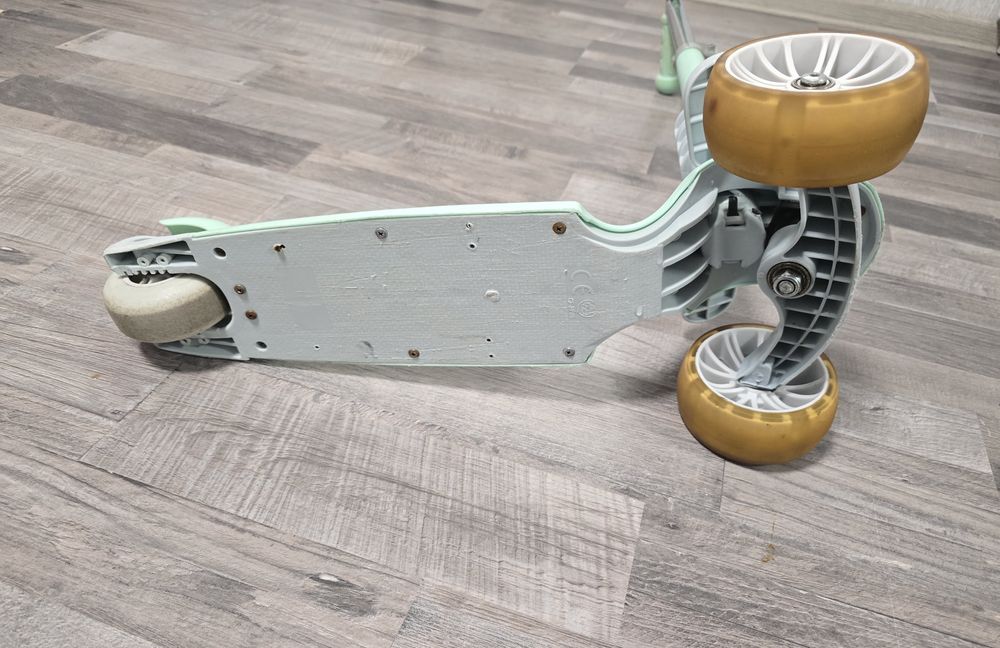 Дитячий самокат Scooter
