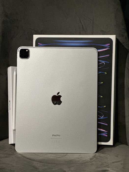iPad Pro 12.9 6gen M2
