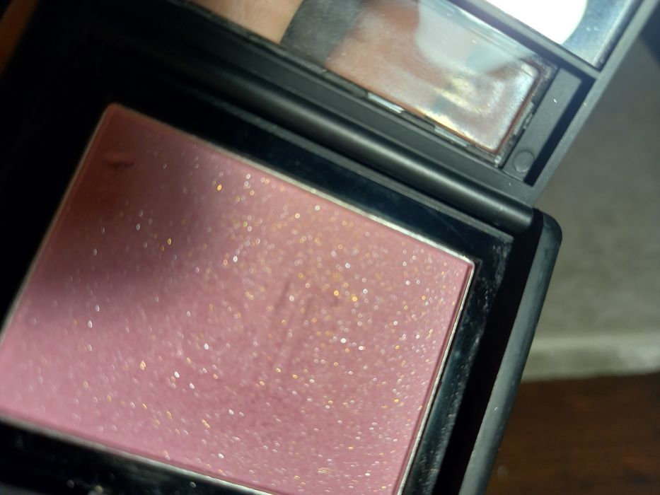 Róż do policzków elf