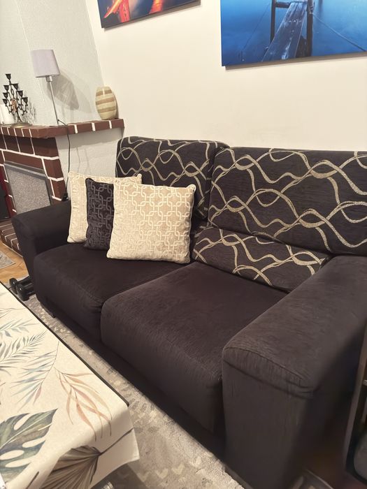 Sofa 2 lugares,comprimento 1,70  como novo em excelente estado,