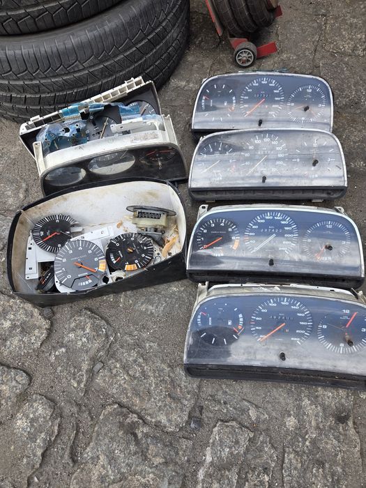 Sprzedam części do audi 100 c2