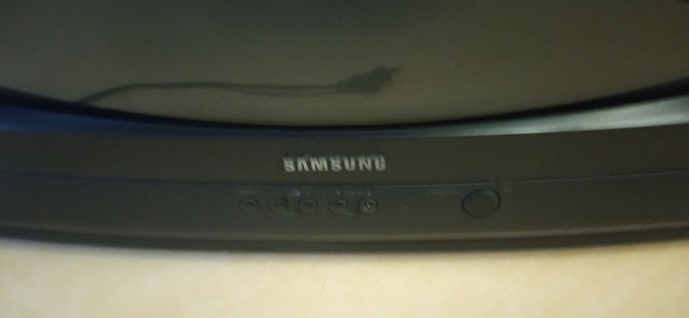 Телевизор Samsung.
