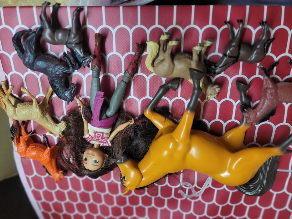 Mustang duch wolności lalka Lucy