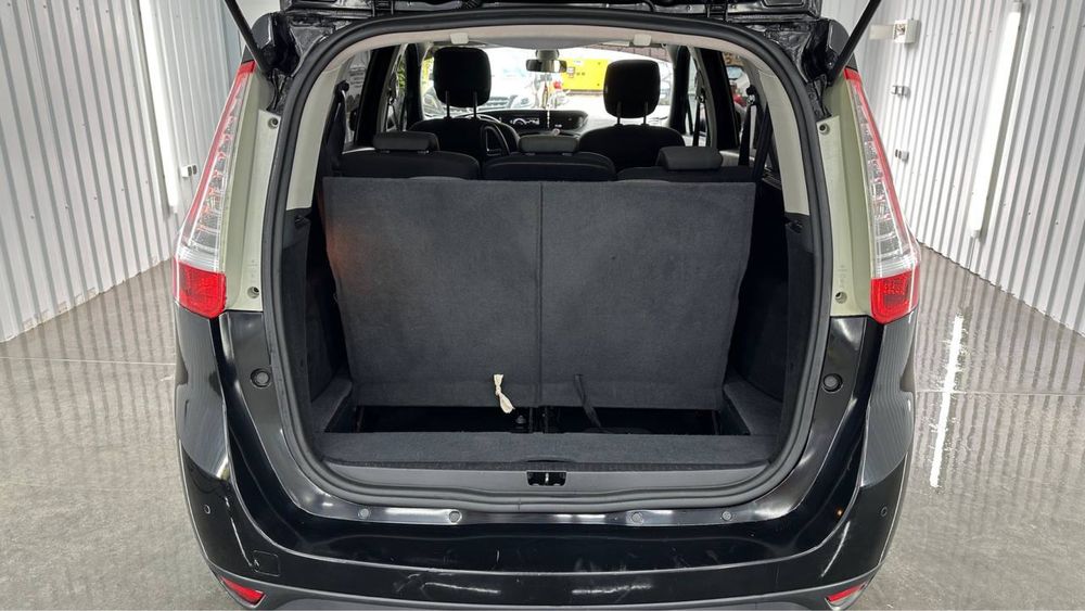 Grand Scenic 2014р. – 7 місць, економний та комфортний