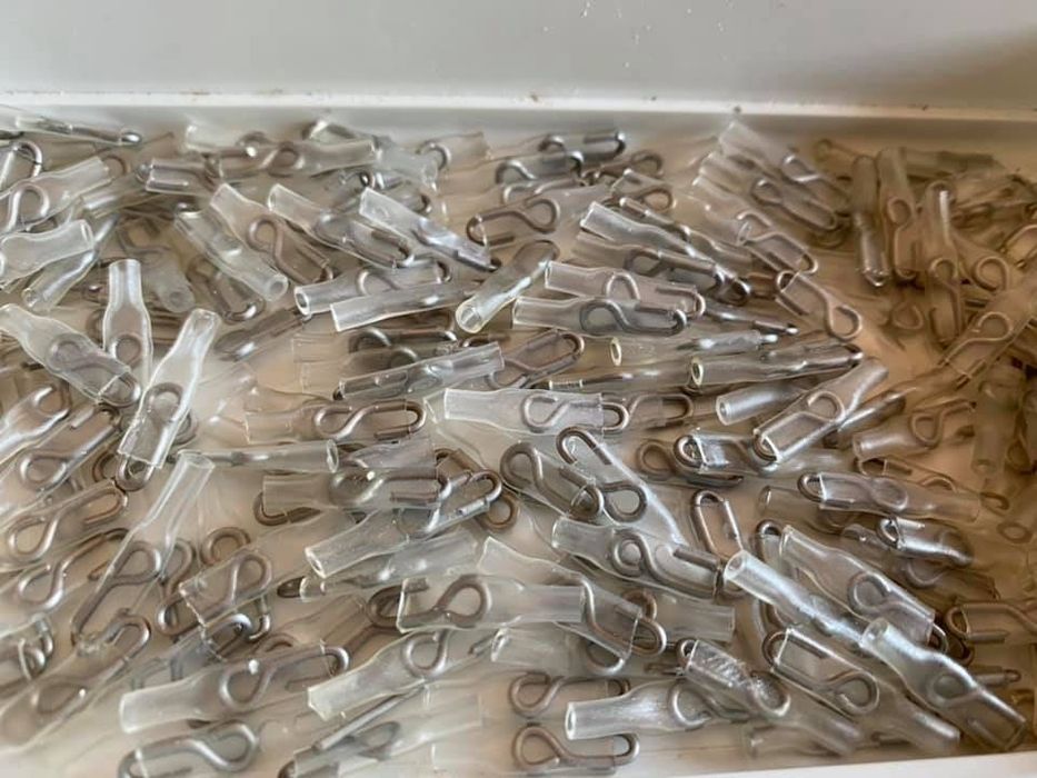 Clips rápidos com manga retratil · para pesca desportiva