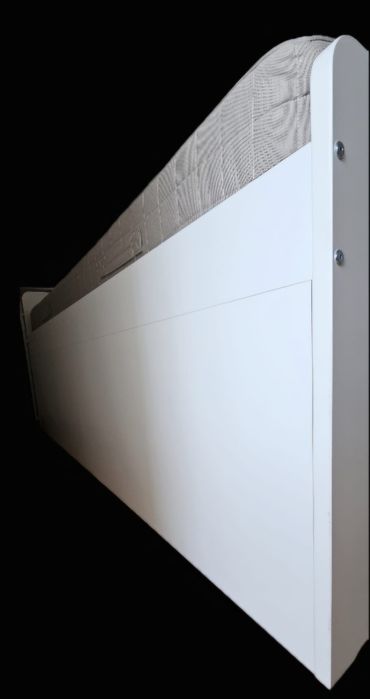 Cama, estrado, colchão como novo