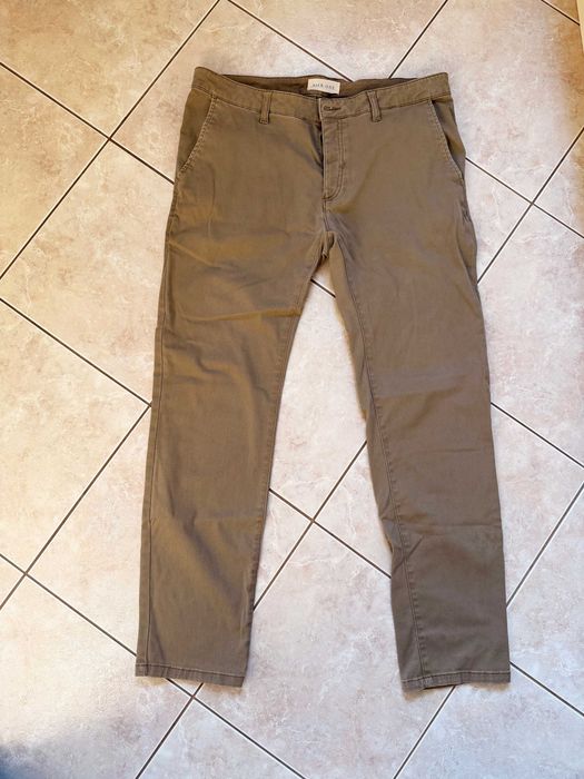 Spodnie chinosy bawełniane " Pier One "  Rozm. 34