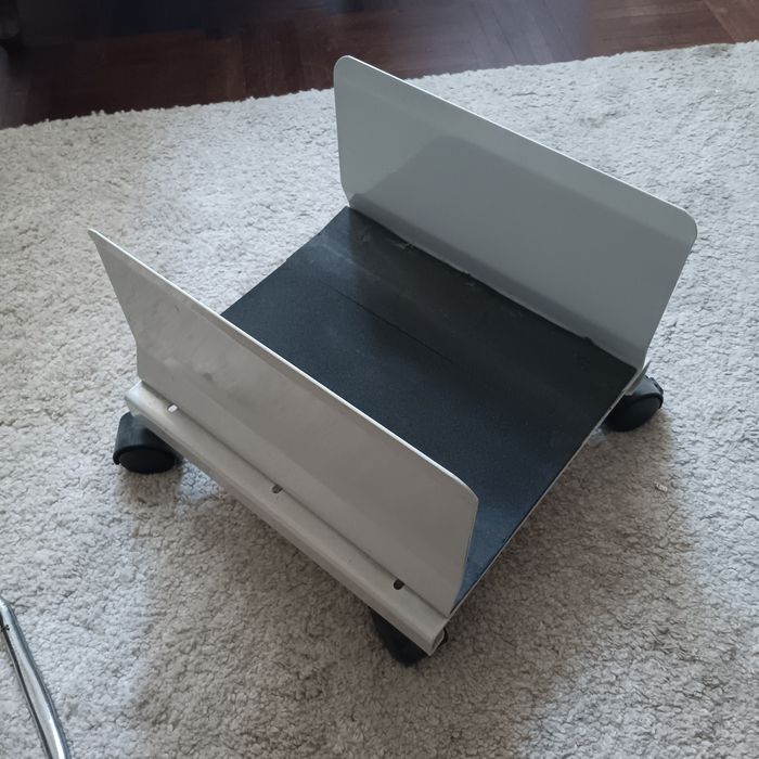 Suporte para PC móvel