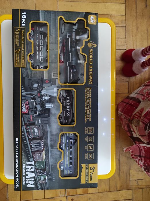 Дитяча залізниця  на батарейці нова з коробкою