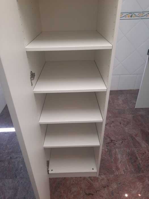 Armário IKEA (pax e fardal)