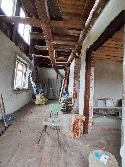 Дача з приватизованою ділянкою біля річки Десна с.Гориця / SZ