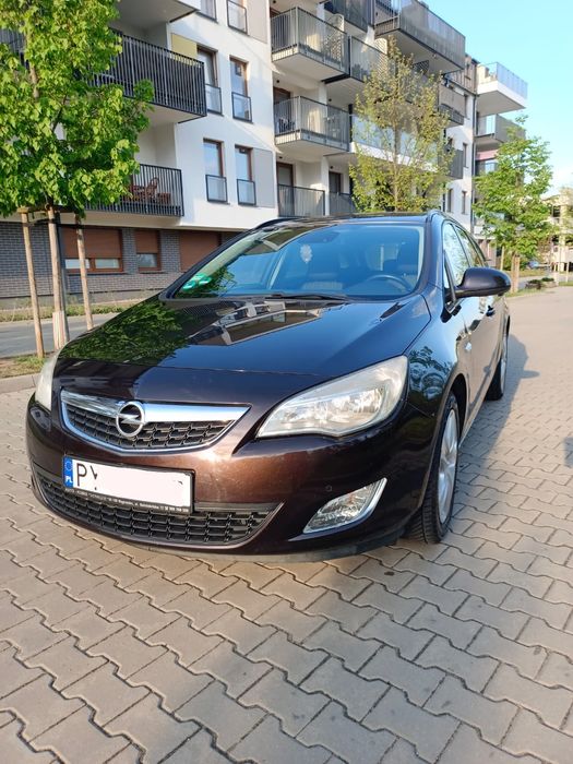 Sprzedam Opla Astrę Kombi