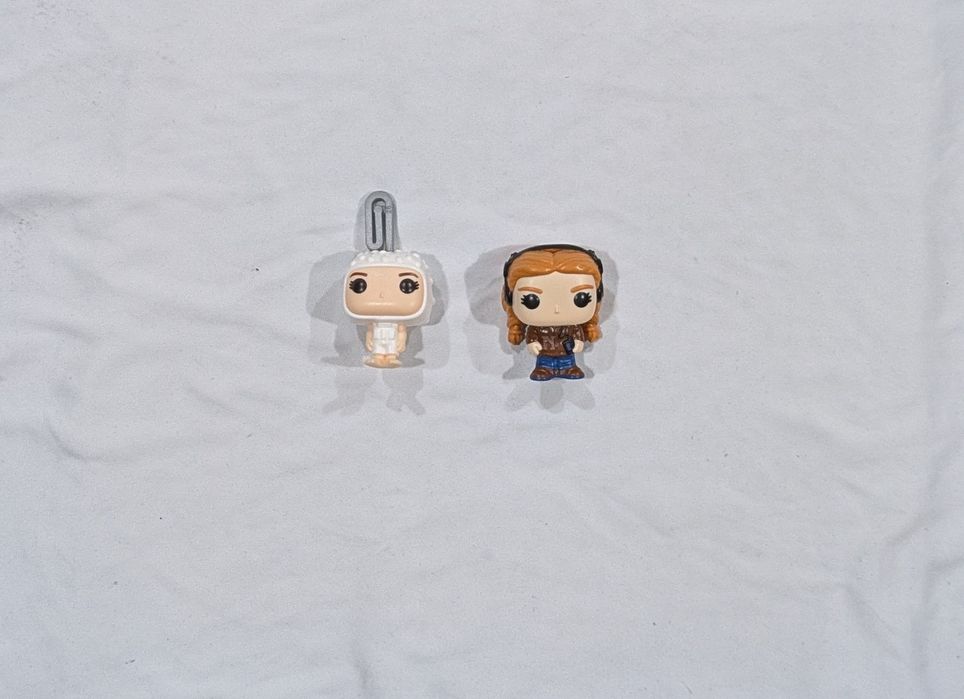 Stranger Things Kinder Joy Collection