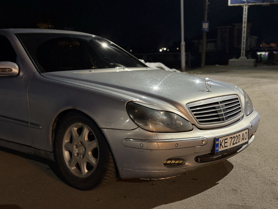 Продам Mercedes S 220