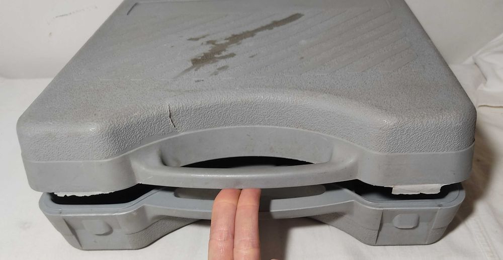 пластиковый кейс для хранения