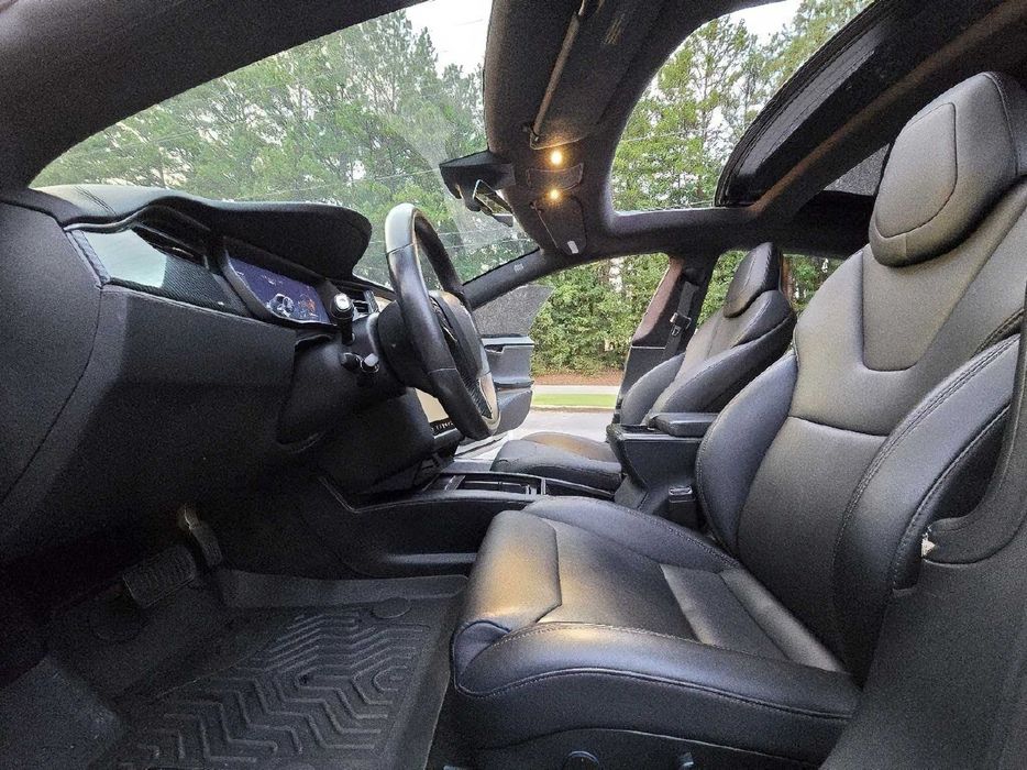 Tesla Model S 100D      2018